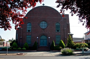 st-luke-church-woodburn.JPG